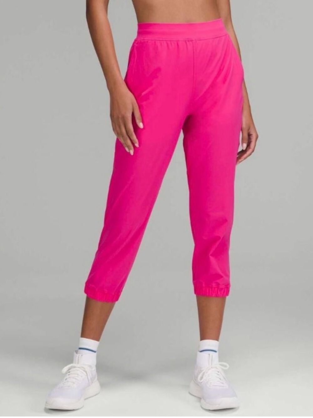 lululemon athletica Sonic Pink Cropped Adapted State Joggers Size 4